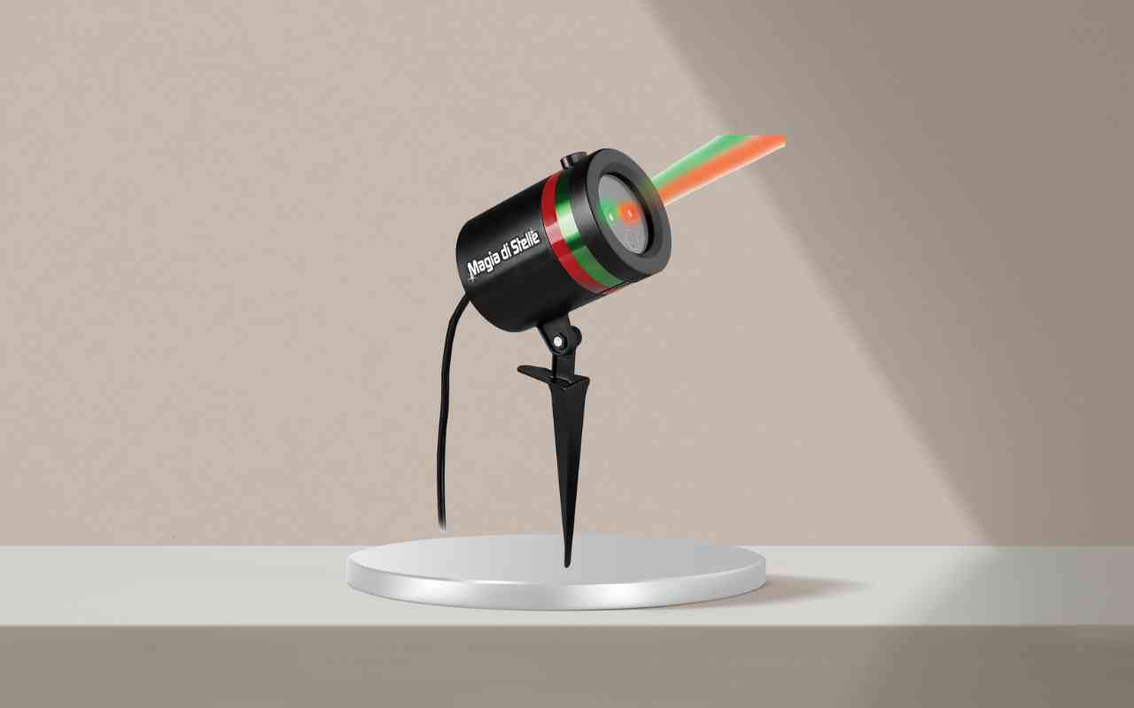 Scopri come creare un cielo stellato a casa con il faretto Magia di Stelle