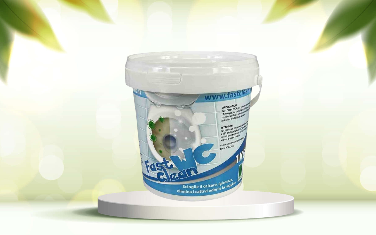 Scopri come pulire il WC senza strofinare con Fast Clear: igiene facile e brillante